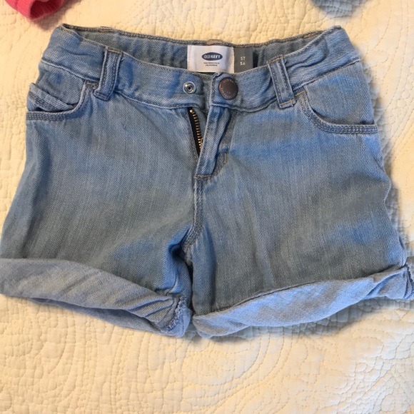 EUC girls shorts. 5T - Picture 2 of 8